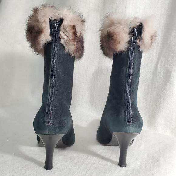 Arturo Chiang Suede and Fur boots - Picture 7 of 9